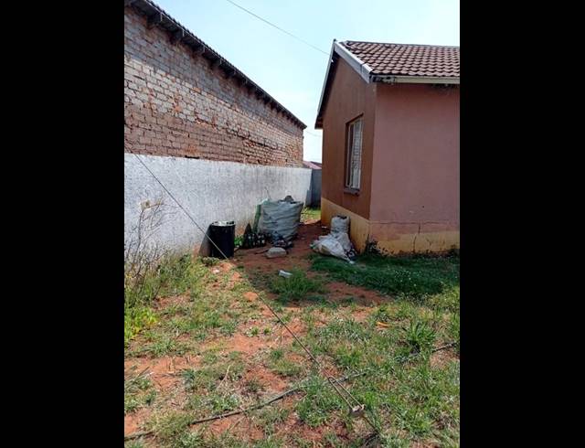 3 BEDROOM HOUSE FOR SALE IN MEADOWLANDS